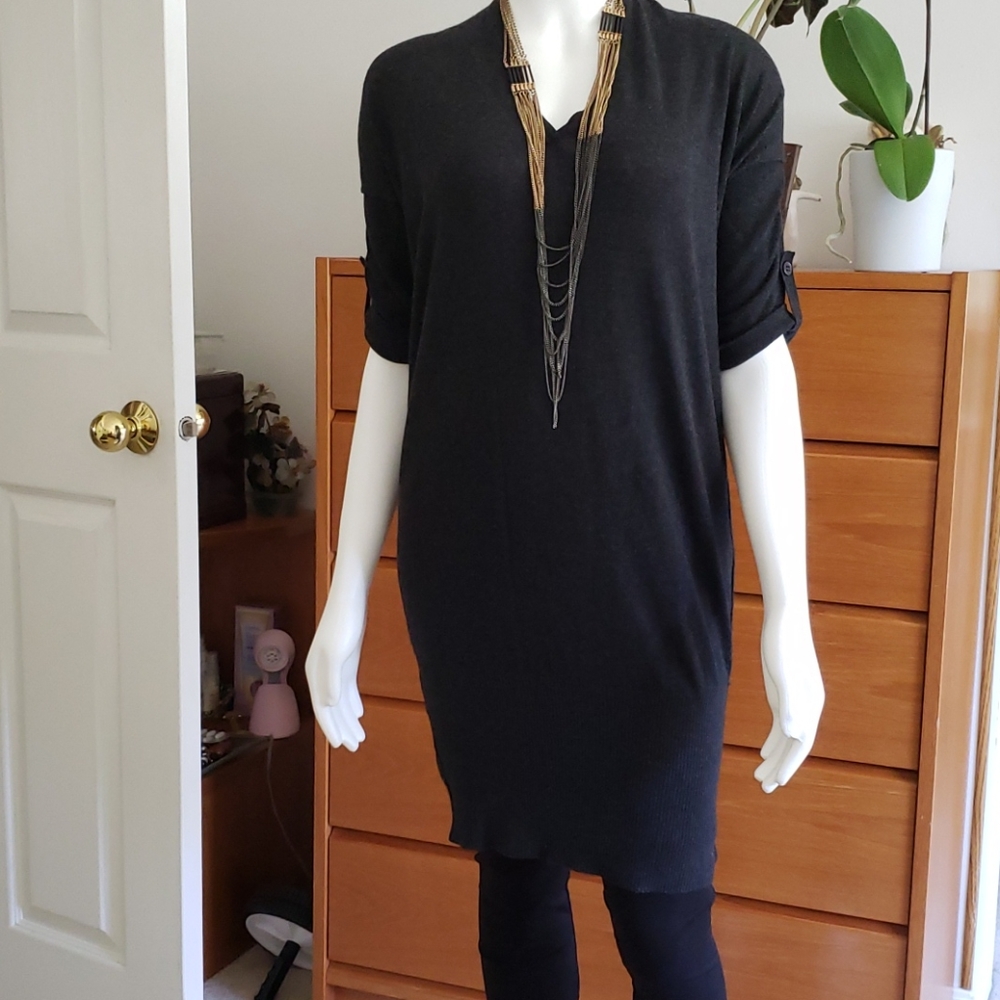 BCBGENERATION UNIQUE DESIGN LONG SWEATER